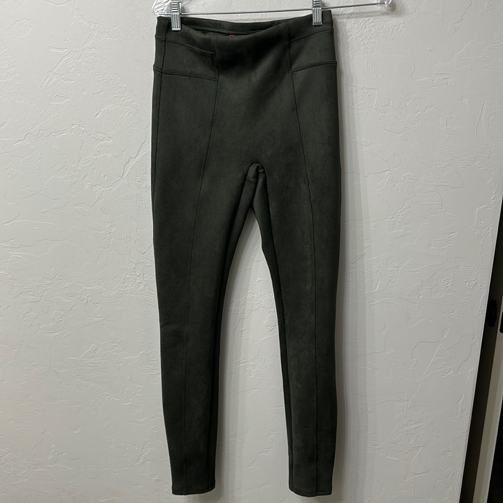 Spanx green Faux Suede leggings size small.